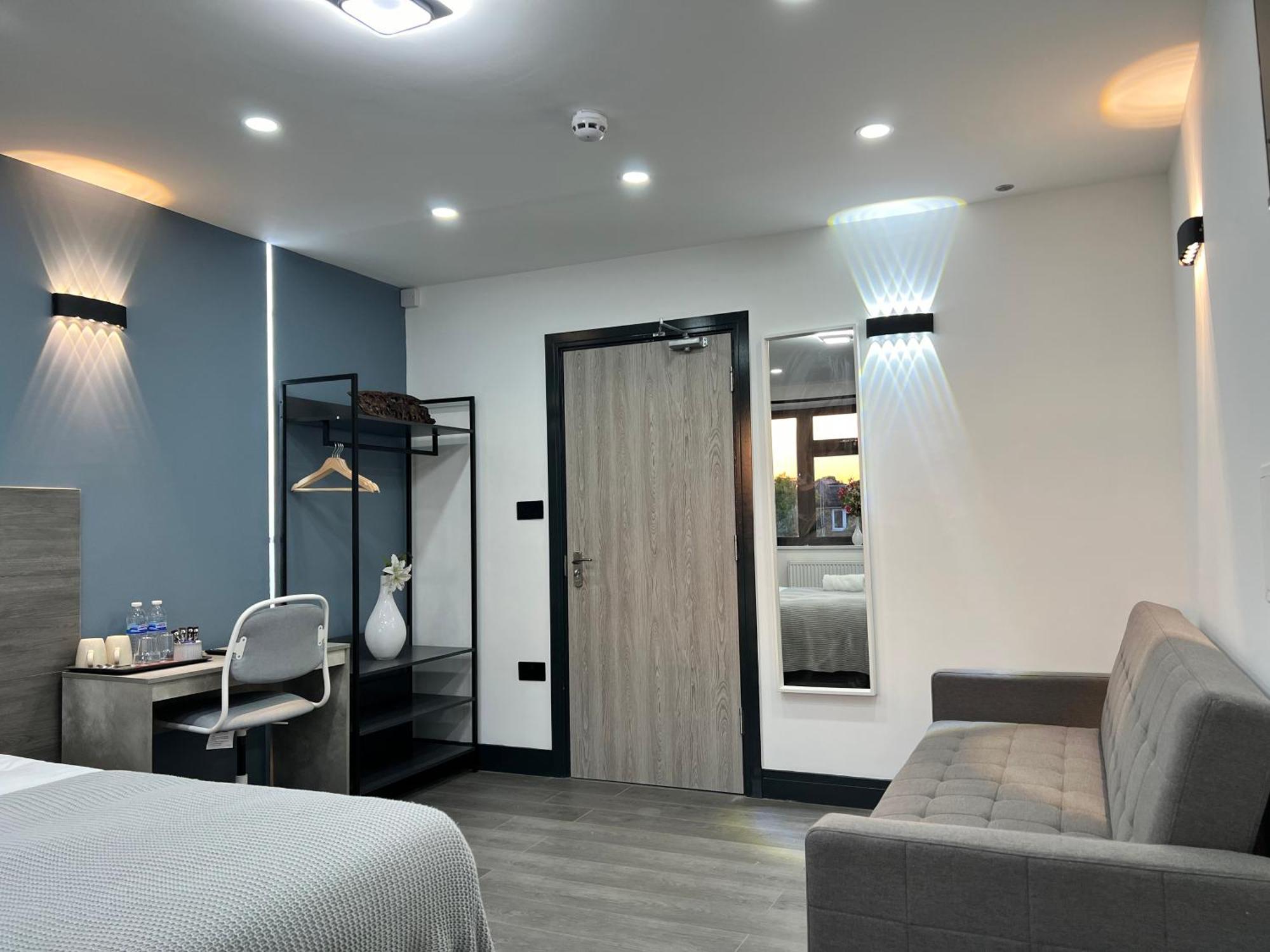 Thandi House Heathrow Airport Ashford  Zewnętrze zdjęcie
